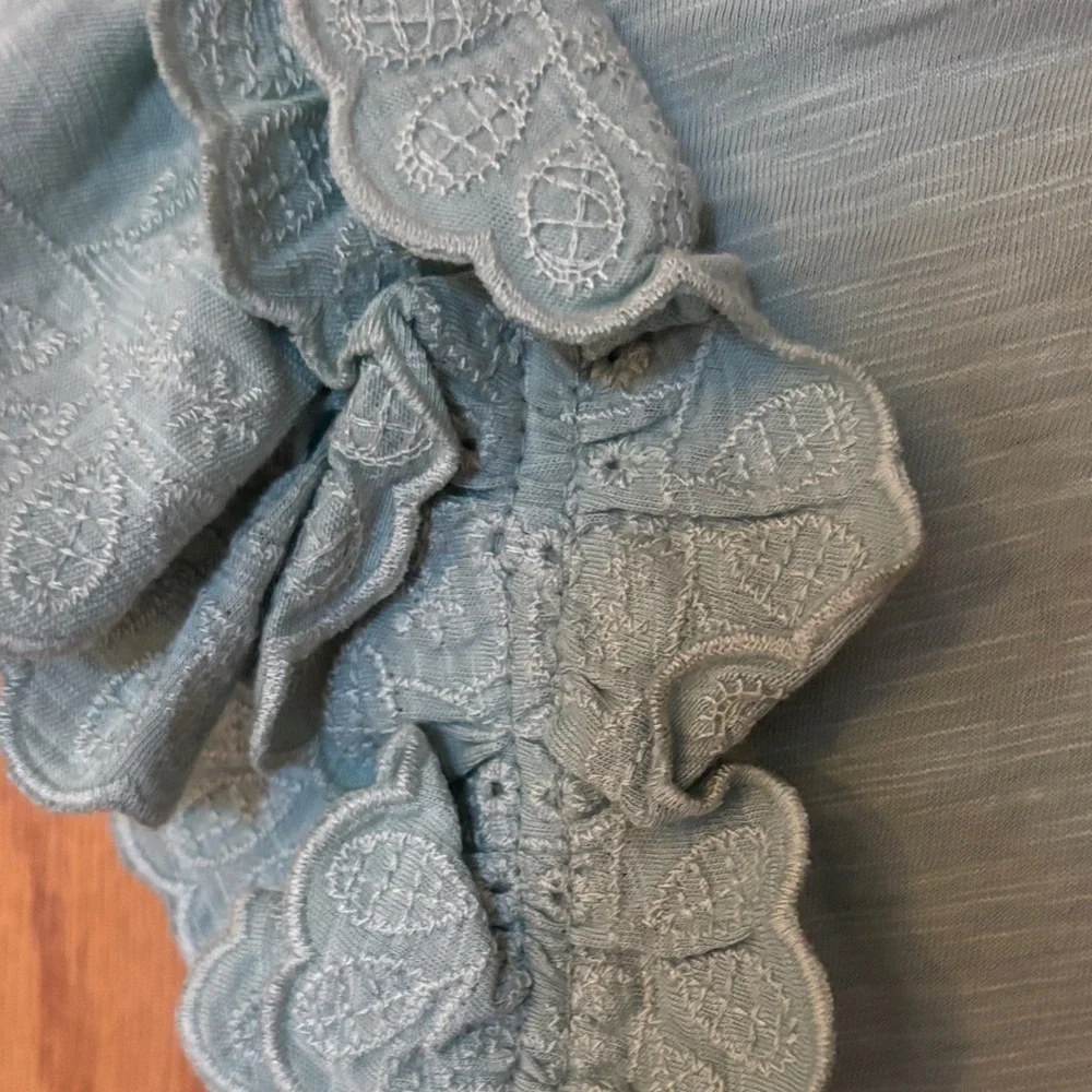 NWT Democracy mint Green Ruffle Sleeve Blouse - Picture 5 of 5